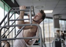 Which Muscles are Used when Doing Pull-Ups?